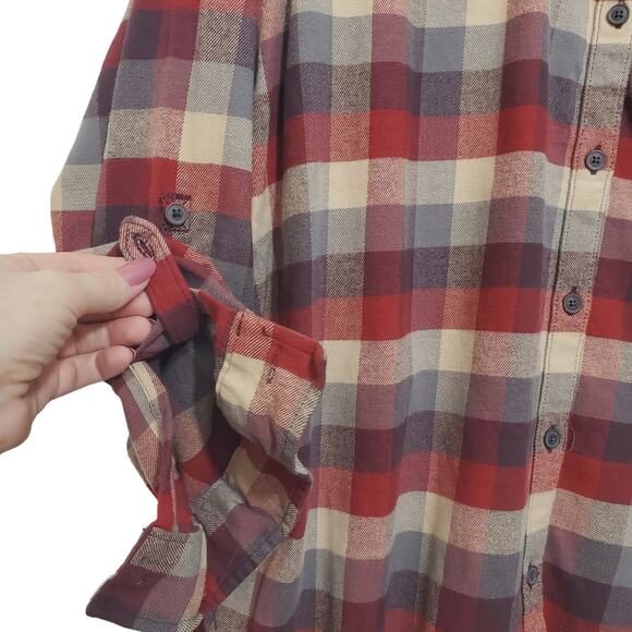Wind River | Soft Checkered Flannel Button Front Shirt Roll Tab Sleeves - Picture 4 of 7